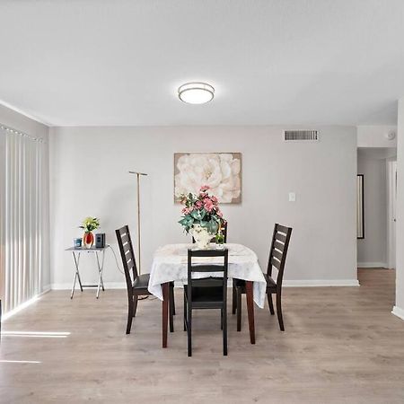 Cozy, Dedicated Workspace, Fast Wi-Fi Apartment Houston Luaran gambar