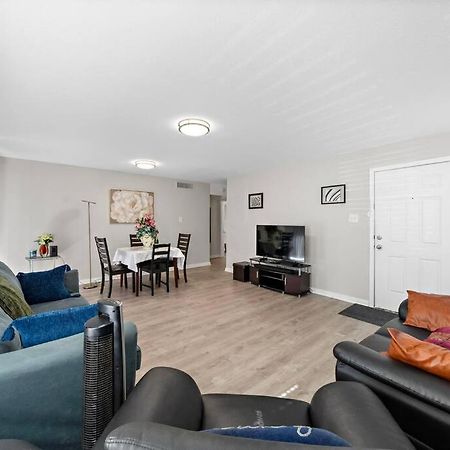 Cozy, Dedicated Workspace, Fast Wi-Fi Apartment Houston Luaran gambar