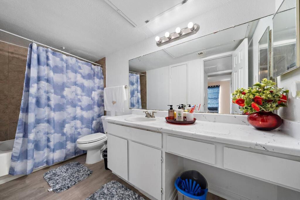 Cozy, Dedicated Workspace, Fast Wi-Fi Apartment Houston Luaran gambar