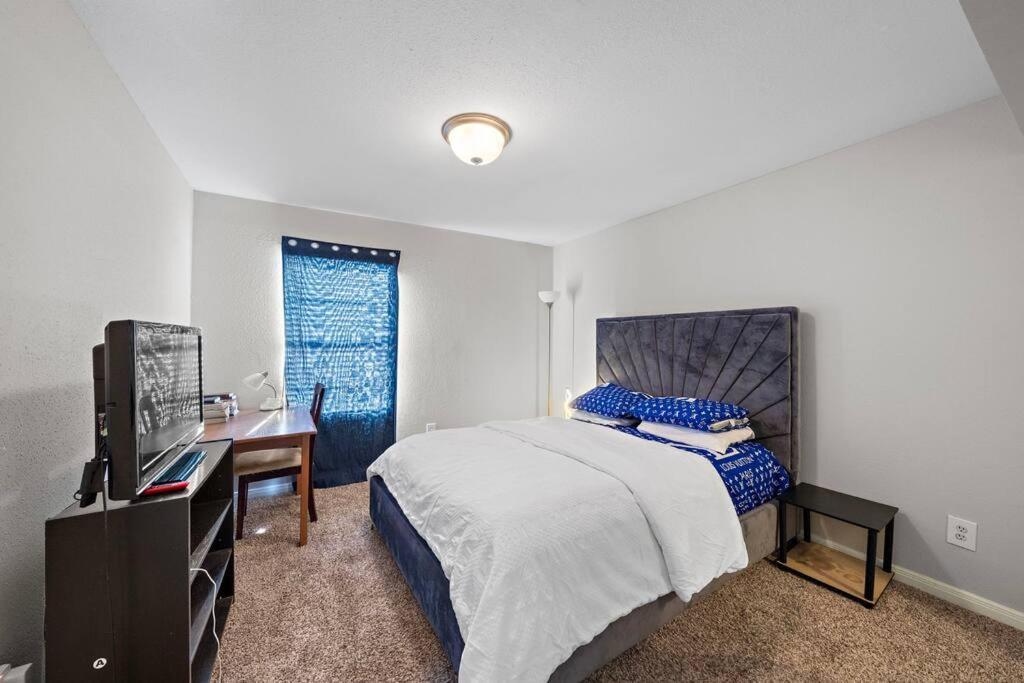 Cozy, Dedicated Workspace, Fast Wi-Fi Apartment Houston Luaran gambar
